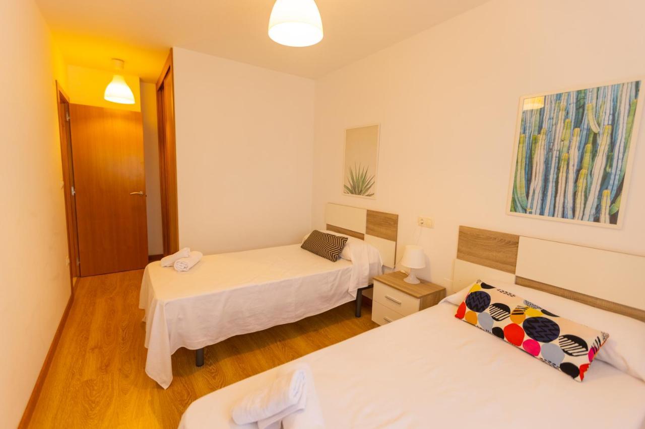 Apartagal-Playa De Llas, Foz Exterior foto